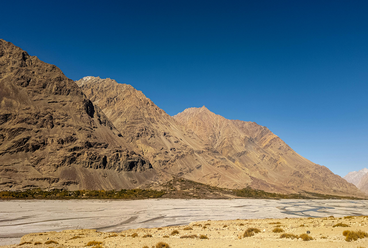 darshan-chudasama-rvIGtbhG_ks-unsplash 38